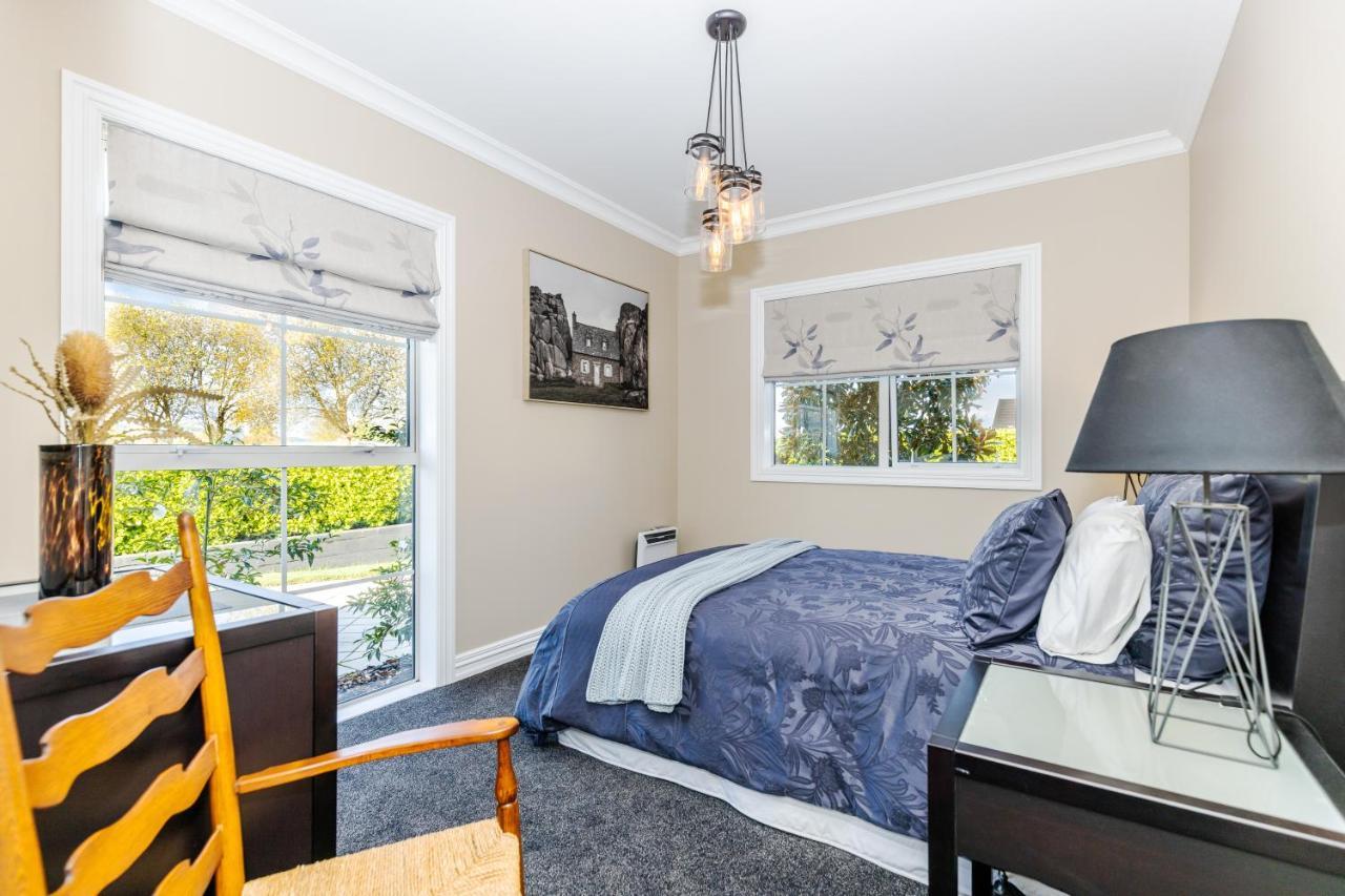 Sweet Magnolia 1 Or 2 Bedroom Suite St Kilda Cambridge With Complimentary Continental Breakfast Екстер'єр фото